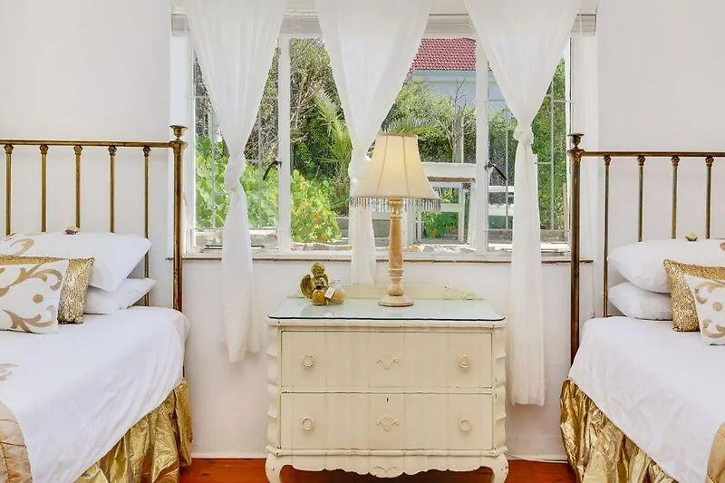 Holiday home Harbour Lights Accommodation - Simonstown Simon's Town